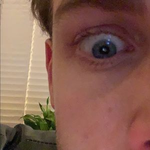 Meet your Posher, Adam